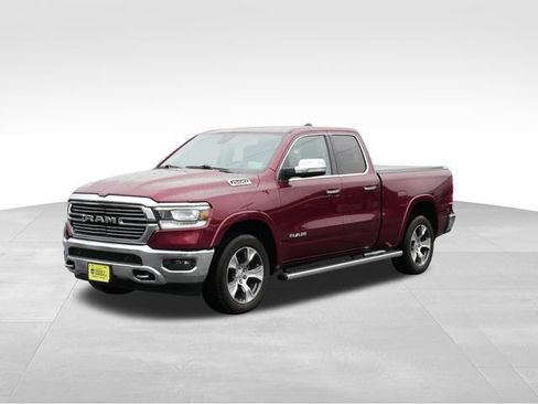 Used 2019 RAM 1500 Laramie AWD/4WD image 3