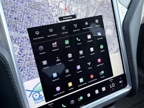 Used 2018 Tesla Model X P100D image 89