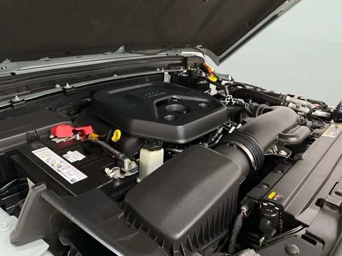 Used 2024 Jeep Wrangler Unlimited AWD/4WD image 11