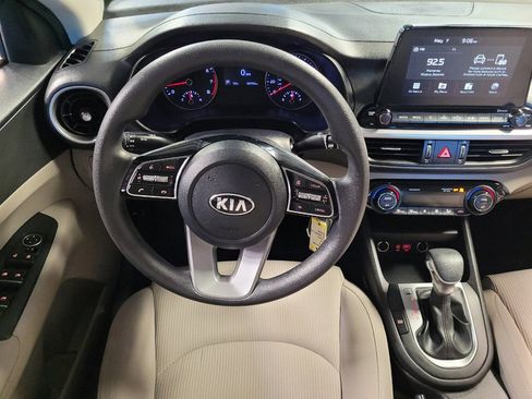 Used 2019 Kia Forte LXS FWD image 22