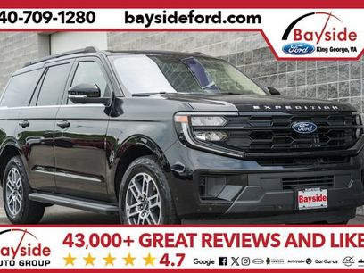 Used 2025 Ford Expedition Active