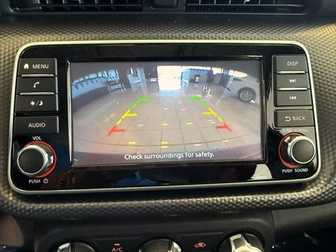 Used 2020 Nissan Kicks S image 14