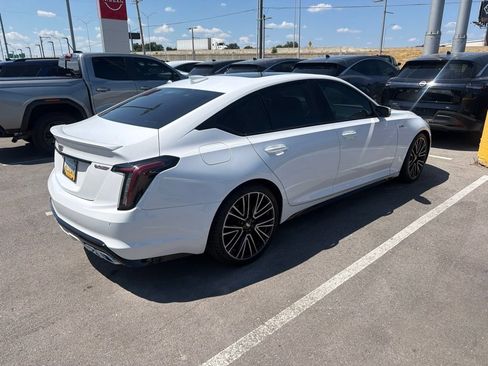 Used 2023 Cadillac CT5 V w/ Premium Package RWD image 4