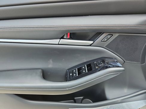 New 2026 MAZDA MAZDA3 s Sport image 10