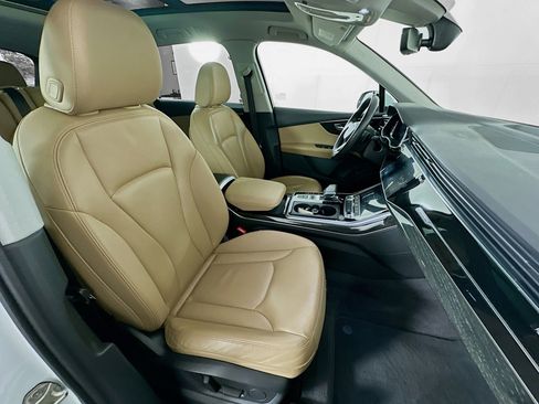 Used 2021 Audi Q7 3.0T Premium w/ Convenience Package image 33