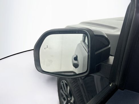 Used 2022 Ford Maverick Lariat w/ Lariat Luxury Package image 16