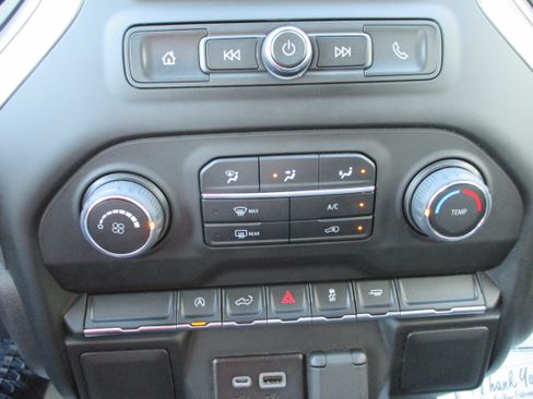 Used 2022 Chevrolet Silverado 1500 Custom w/ Safety Confidence Package RWD image 14