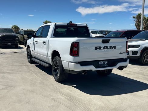 New 2026 RAM 1500 Express AWD/4WD image 4