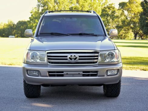 Used 2007 Toyota Land Cruiser AWD/4WD image 4