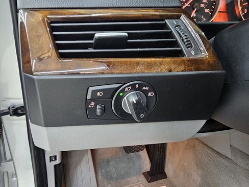 Used 2008 BMW 535i Sedan image 32