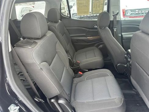 Used 2022 GMC Acadia SLE w/ Driver Convenience Package image 26