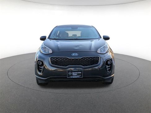 Used 2018 Kia Sportage LX image 2
