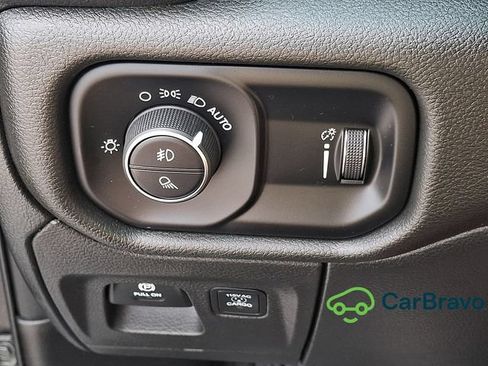 Used 2025 RAM 1500 Tradesman w/ Night Edition AWD/4WD image 24