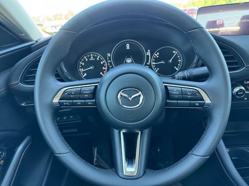 Certified 2025 MAZDA MAZDA3 s AWD/4WD image 26