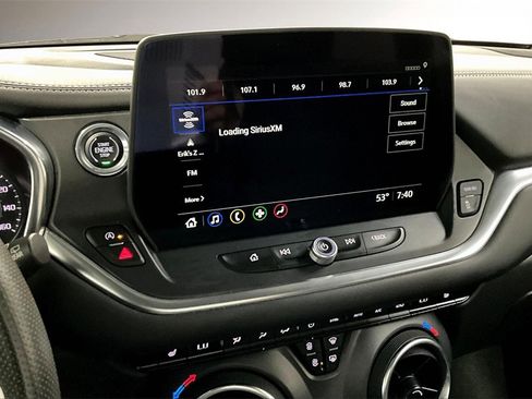 Used 2024 Chevrolet Blazer LT image 9