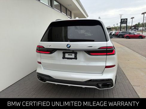 Certified 2026 BMW X7 xDrive40i AWD/4WD image 7