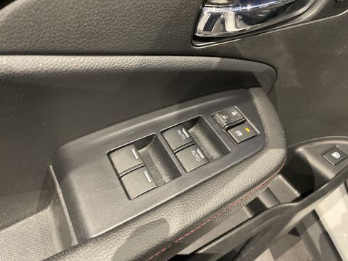 Used 2025 Honda Ridgeline Black Edition image 16