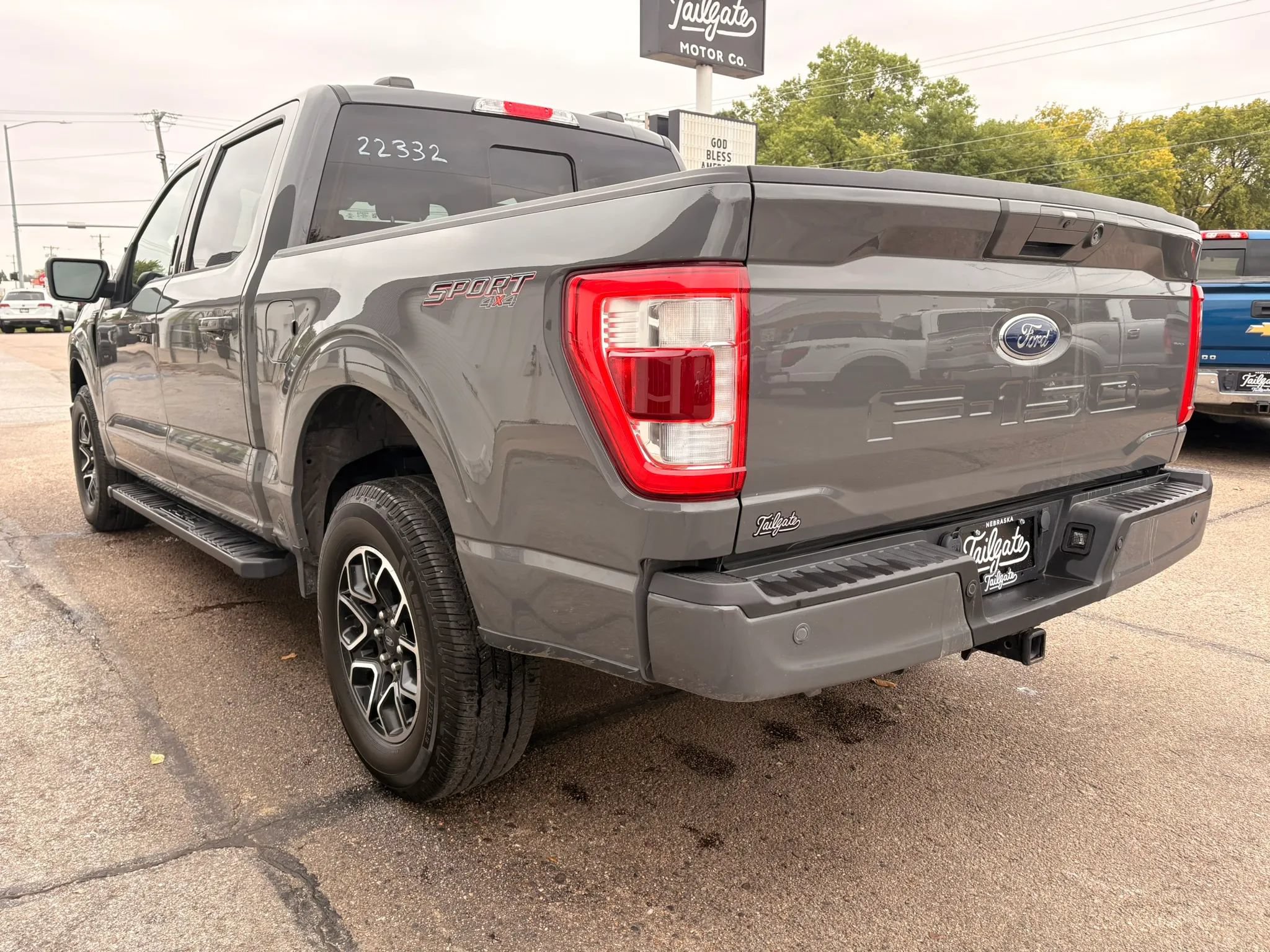 Used 2021 Ford F150 Lariat AWD/4WD image 5