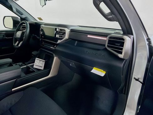 New 2026 Toyota Tundra SR5 AWD/4WD image 25