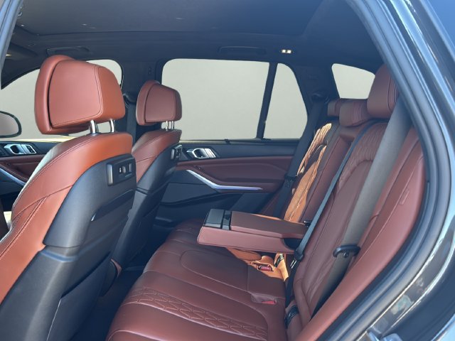 Used 2021 BMW X5 M50i w/ Executive Package AWD/4WD image 14