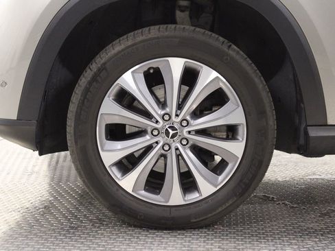 Used 2023 Mercedes-Benz GLE 350 4MATIC w/ Premium Package image 10