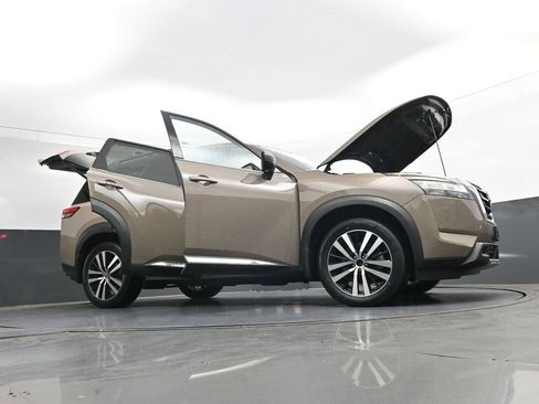 Used 2023 Nissan Pathfinder Platinum w/ Cargo Package AWD/4WD image 53