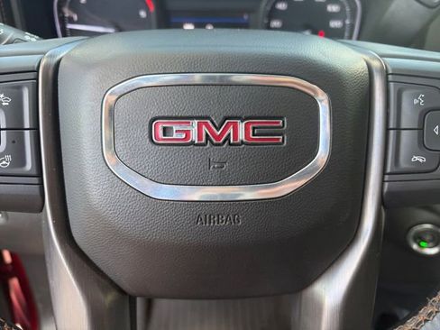 Used 2023 GMC Sierra 2500 AT4 w/ AT4 Preferred Package AWD/4WD image 7