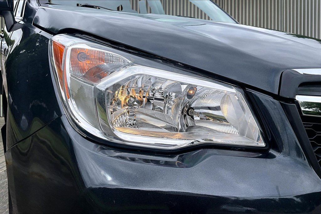 Used 2015 Subaru Forester 2.0XT Premium AWD/4WD image 28