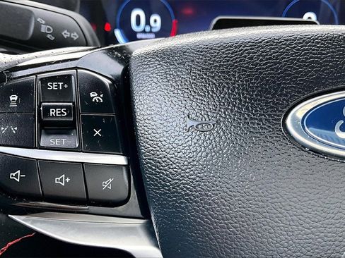 Certified 2025 Ford Explorer ST-Line image 18