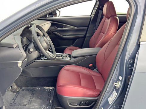 Used 2025 MAZDA CX-30 AWD 2.5 S w/ Preferred Package image 17