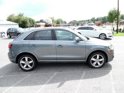Used 2015 Audi Q3 2.0T Prestige w/ Prestige Package AWD/4WD image 7