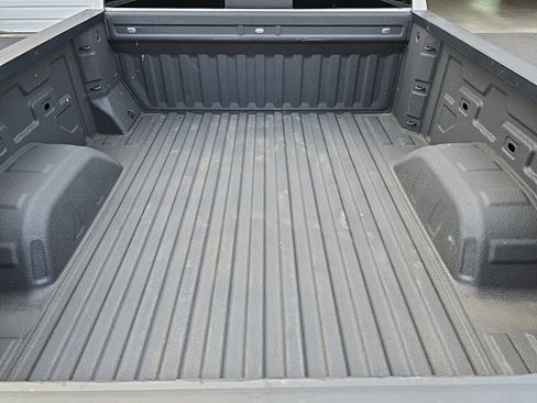 Used 2020 Chevrolet Silverado 1500 LT w/ All-Star Edition image 30