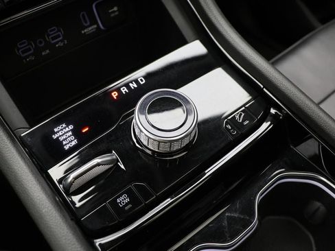 Used 2023 Jeep Grand Cherokee 4WD 4xe image 26