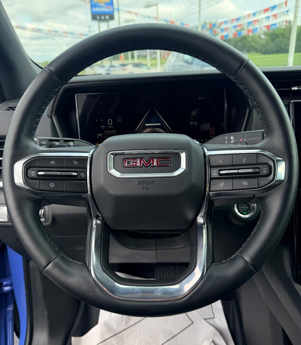 Used 2026 GMC Terrain Elevation w/ Black Edition FWD image 14