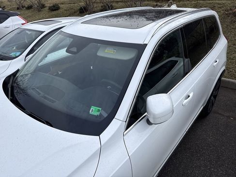 Used 2024 Volvo XC90 T8 Plus w/ Protection Package Premier image 3