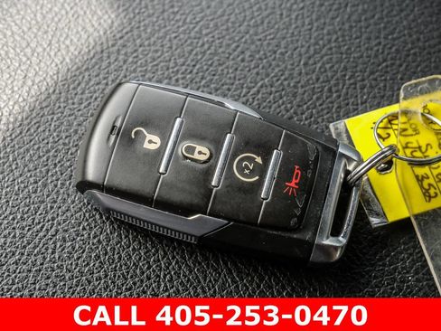 Used 2022 RAM 1500 Big Horn AWD/4WD image 37