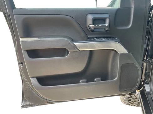Used 2018 Chevrolet Silverado 1500 LT AWD/4WD image 14