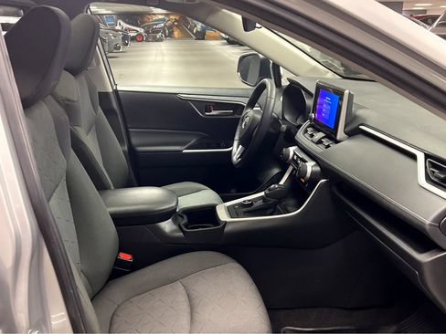 Used 2023 Toyota RAV4 XLE w/ Convenience Package AWD/4WD image 28