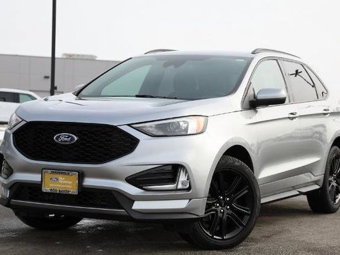 Certified 2022 Ford Edge ST-Line w/ Class II Trailer Tow Package image 5