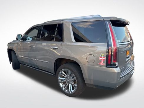 Used 2019 Cadillac Escalade Premium Luxury w/ LPO, Radiant Package image 3