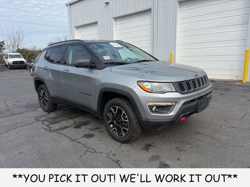 Used 2021 Jeep Compass Trailhawk image 1