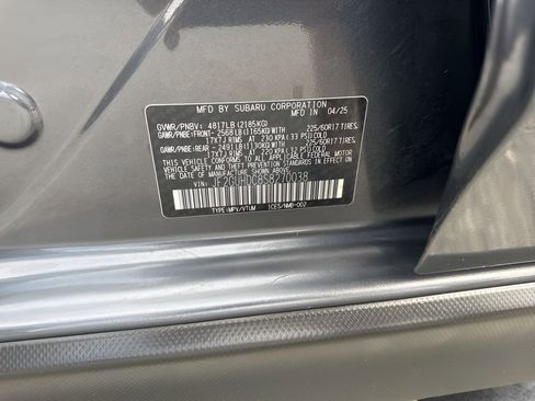 Used 2025 Subaru Crosstrek 2.0i Premium AWD/4WD image 32