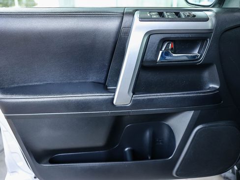 Used 2019 Toyota 4Runner SR5 image 24