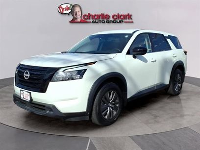 Used 2023 Nissan Pathfinder S
