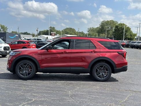 New 2025 Ford Explorer ST-Line w/ Premium Package image 4
