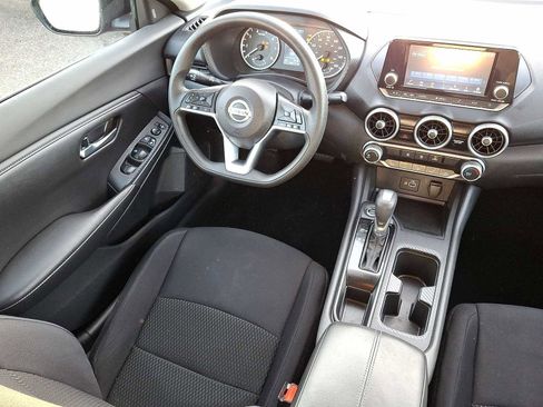 Used 2021 Nissan Sentra S image 10
