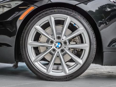 Used 2011 BMW Z4 sDrive35i RWD image 20