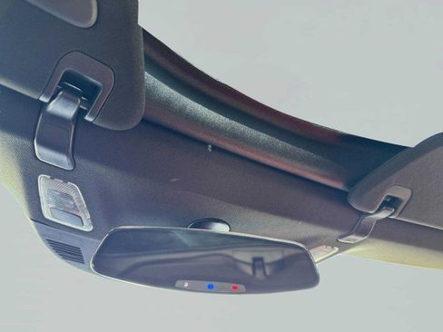 Used 2017 Chevrolet Corvette Stingray Coupe w/ 2LT Preferred Equipment Group image 33