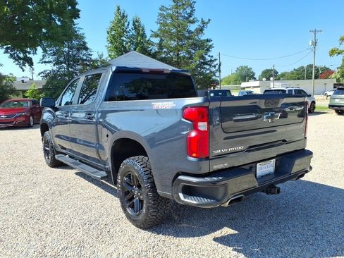 Used 2021 Chevrolet Silverado 1500 LT Trail Boss w/ Convenience Package II AWD/4WD image 5