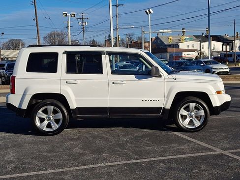 Used 2015 Jeep Patriot Latitude image 7